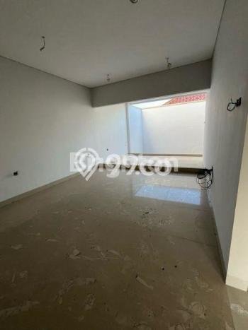 Jual Rumah Luas Elegan Dengan View Eksklusif di Citraland, Surabaya Jual Rumah Luas Elegan Dengan View Eksklusif di Citraland, Surabaya