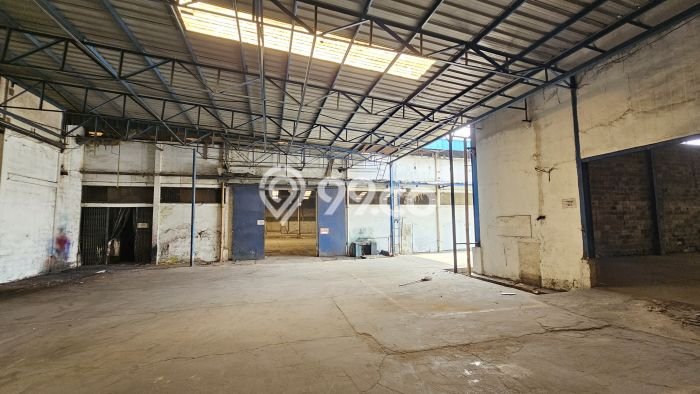 LOKASI STRATEGIS! Gudang di Jababeka, Luas 8491m², Area Ramai, Siap Operasional LOKASI STRATEGIS! Gudang di Jababeka, Luas 8491m², Area Ramai, Siap Operasional