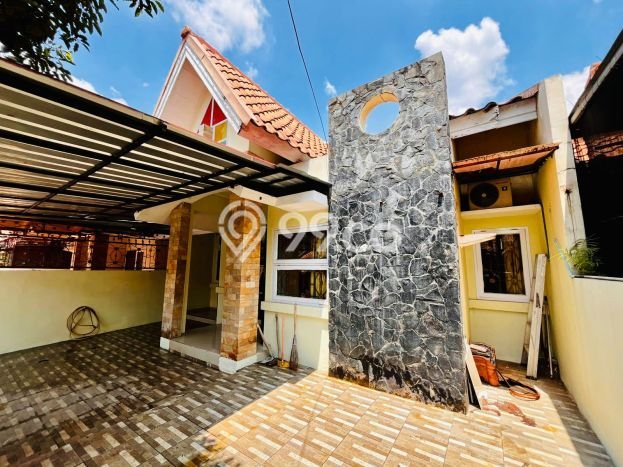 Rumah Terawat di Karawang Barat, Karawang, Luas Tanah 135m2m², Luas Bangunan 90m2m² Rumah Terawat di Karawang Barat, Karawang, Luas Tanah 135m2m², Luas Bangunan 90m2m²