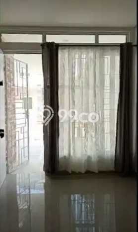 Rumah Luas Asri 3 KT Siap Pakai di Jababeka Bekasi Rumah Luas Asri 3 KT Siap Pakai di Jababeka Bekasi
