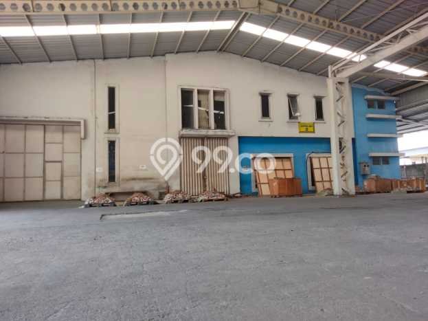 Gudang Kawasan Strategis di , Luas 677m2m², Posisi Strategis Gudang Kawasan Strategis di , Luas 677m2m², Posisi Strategis