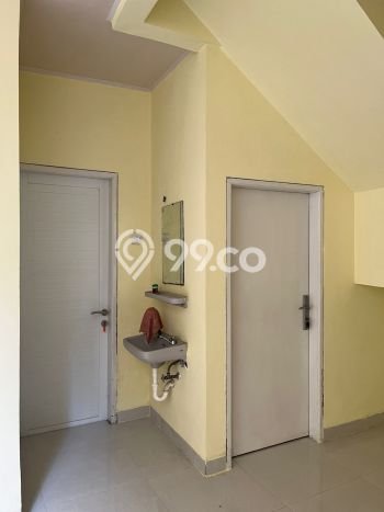 Lokasi terbaik! Rumah siap huni disewakan di Lippo Cikarang LB 110m2 Lokasi terbaik! Rumah siap huni disewakan di Lippo Cikarang LB 110m2