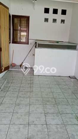 Disewakan Cepat Rumah Kondisi Baik di Kawasan Lippo Cikarang, Cikarang Disewakan Cepat Rumah Kondisi Baik di Kawasan Lippo Cikarang, Cikarang