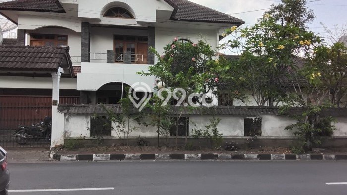 HARGA SPECIAL! Rumah Asri area , Sleman, LT 808m2m² Bangunan 808m2m² BISA KPR! HARGA SPECIAL! Rumah Asri area , Sleman, LT 808m2m² Bangunan 808m2m² BISA KPR!
