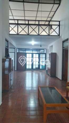 Jual Rumah Strategis Bagus Punya 4 KT di Gondokusuman Yogyakarta SHM Jual Rumah Strategis Bagus Punya 4 KT di Gondokusuman Yogyakarta SHM