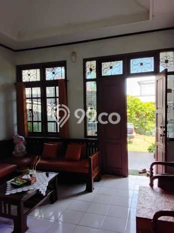 Hunian Mewah Siap Huni LT 648m2 di Umbulharjo, Yogyakarta Hunian Mewah Siap Huni LT 648m2 di Umbulharjo, Yogyakarta