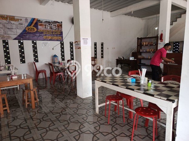 Ruko Dijual di Klaten Selatan Klaten dengan Luas Bangunan 200m2 Ruko Dijual di Klaten Selatan Klaten dengan Luas Bangunan 200m2