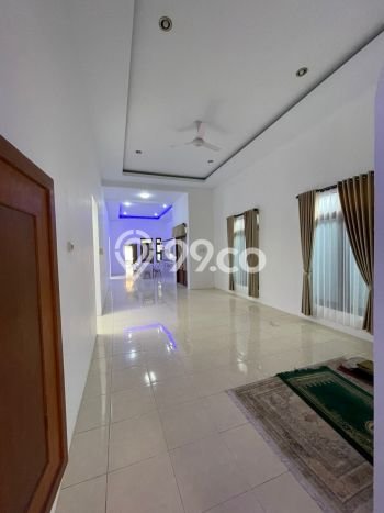 KESEMPATAN EMAS! Rumah di Umbulharjo, Yogyakarta, LT 420m2m² Bangunan 200m2m² KESEMPATAN EMAS! Rumah di Umbulharjo, Yogyakarta, LT 420m2m² Bangunan 200m2m²