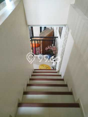 Rumah Modern Minimalis 4 Kamar Bisa Langsung Pindah di Umbulharjo Rumah Modern Minimalis 4 Kamar Bisa Langsung Pindah di Umbulharjo