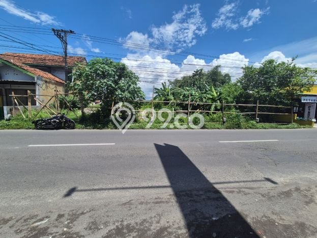 HOT DEAL! Tanah Kawasan , Luas 2200m2m², Area Strategis HOT DEAL! Tanah Kawasan , Luas 2200m2m², Area Strategis