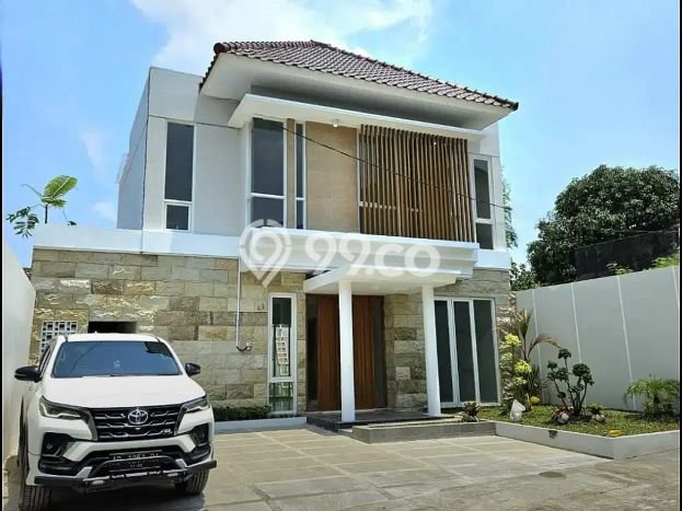 Rumah Modern area Ngaglik, Sleman, LT 199m² LB 140m² Rumah Modern area Ngaglik, Sleman, LT 199m² LB 140m²