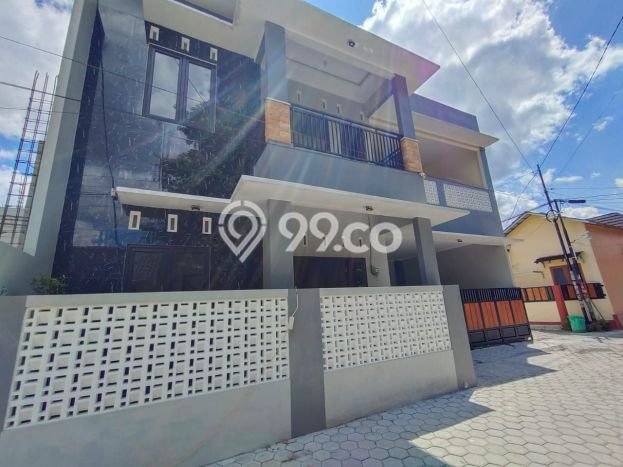 Rumah Luas Asri 5 KT Siap Huni di Maguwoharjo Yogyakarta Rumah Luas Asri 5 KT Siap Huni di Maguwoharjo Yogyakarta