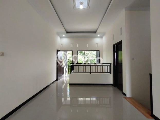 Rumah Luas Asri 5 KT Siap Huni di Maguwoharjo Yogyakarta Rumah Luas Asri 5 KT Siap Huni di Maguwoharjo Yogyakarta
