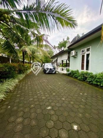 HARGA TERBAIK! Vila di Ngaglik, Luas 1400m2m², Lokasi Elite dengan privasi terjaga HARGA TERBAIK! Vila di Ngaglik, Luas 1400m2m², Lokasi Elite dengan privasi terjaga