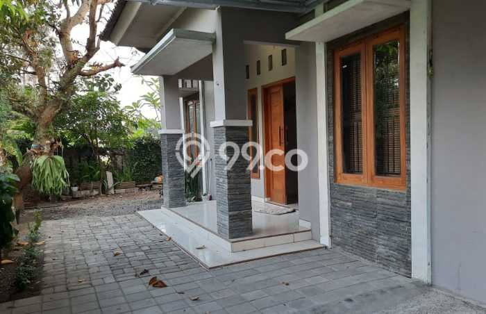 For Sale Rumah 3 Kamar Lokasi Strategis Nyaman dan Strategis di Kalasan For Sale Rumah 3 Kamar Lokasi Strategis Nyaman dan Strategis di Kalasan