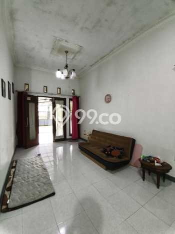 Dijual Rumah 4 Kamar Lokasi Strategis Nyaman dan Strategis di Ngaglik Dijual Rumah 4 Kamar Lokasi Strategis Nyaman dan Strategis di Ngaglik