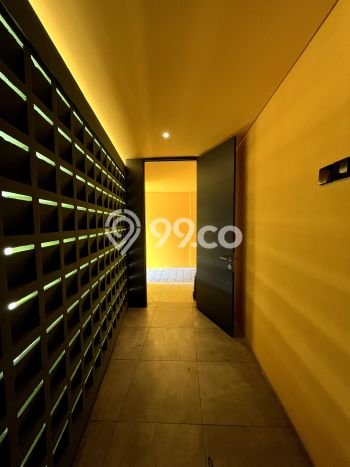 Dijual Rumah Kost di Maguwoharjo, Yogyakarta, 0 KT, 11 KM, Bangunan 173m2 Dijual Rumah Kost di Maguwoharjo, Yogyakarta, 0 KT, 11 KM, Bangunan 173m2
