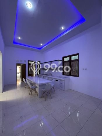 KESEMPATAN EMAS! Rumah di Umbulharjo, Yogyakarta, LT 420m2m² Bangunan 200m2m² KESEMPATAN EMAS! Rumah di Umbulharjo, Yogyakarta, LT 420m2m² Bangunan 200m2m²