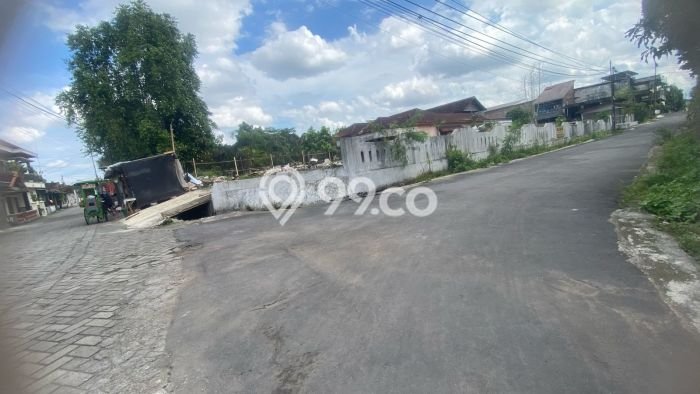 Untuk Dijual Tanah di Gamping Sleman Luas 255m2 SHM Untuk Dijual Tanah di Gamping Sleman Luas 255m2 SHM