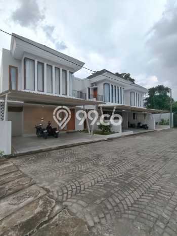 For Sale Rumah 4 Kamar Lokasi Ideal Nyaman dan Strategis di Ngaglik For Sale Rumah 4 Kamar Lokasi Ideal Nyaman dan Strategis di Ngaglik