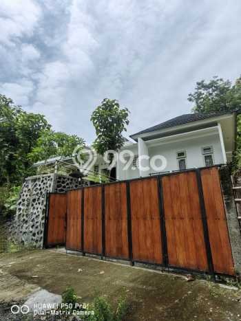 Rumah Bagus area Kasihan, Bantul, LT 1000m², Luas Bangunan 300m² Rumah Bagus area Kasihan, Bantul, LT 1000m², Luas Bangunan 300m²