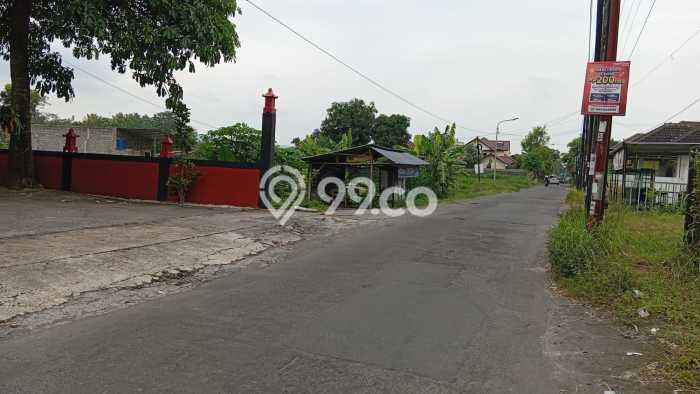Lahan untuk Dijual di Berbah Sleman Luas 980m2 Lahan untuk Dijual di Berbah Sleman Luas 980m2