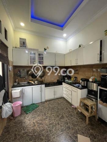 Rumah Kost untuk Dijual di Umbulharjo dengan 15 KT, 14 KM, Luas 660m2 Rumah Kost untuk Dijual di Umbulharjo dengan 15 KT, 14 KM, Luas 660m2