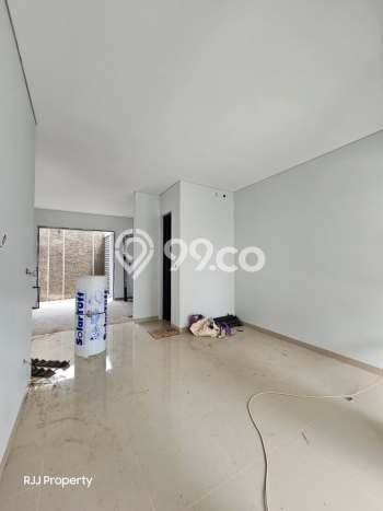 For Sale Rumah 4 Kamar Lokasi Ideal Nyaman dan Strategis di Ngaglik For Sale Rumah 4 Kamar Lokasi Ideal Nyaman dan Strategis di Ngaglik