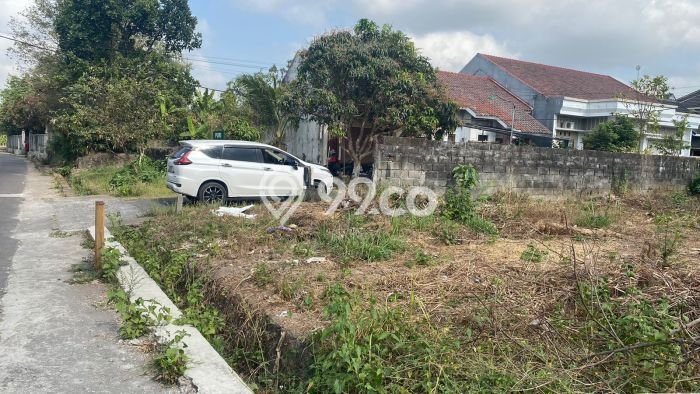 Jarang Ada! Tanah di Ngaglik Punya Luas 3544m2 SHM Jarang Ada! Tanah di Ngaglik Punya Luas 3544m2 SHM