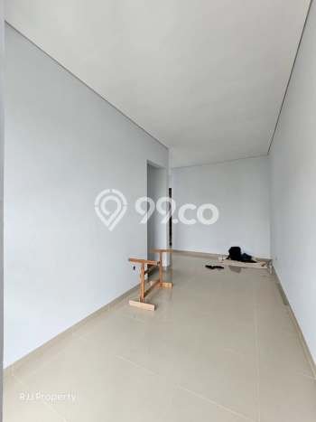 For Sale Rumah 4 Kamar Lokasi Ideal Nyaman dan Strategis di Ngaglik For Sale Rumah 4 Kamar Lokasi Ideal Nyaman dan Strategis di Ngaglik