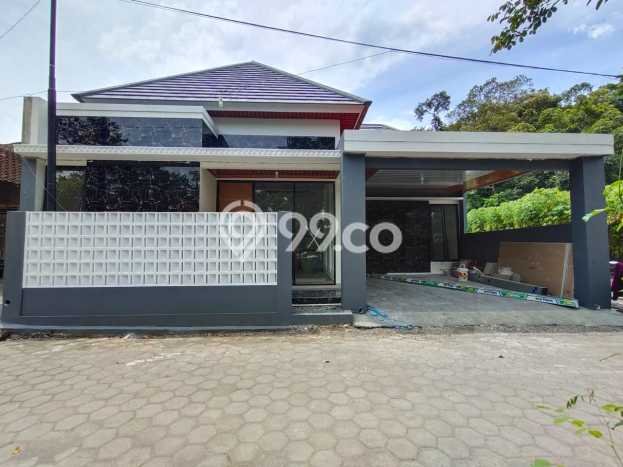 Rumah Strategis Modern Lb 90m2 di Ngaglik, Sleman Rumah Strategis Modern Lb 90m2 di Ngaglik, Sleman