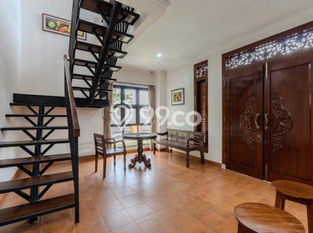 Rumah Kost untuk Dijual di Caturtunggal Punya 14 Kamar Rumah Kost untuk Dijual di Caturtunggal Punya 14 Kamar