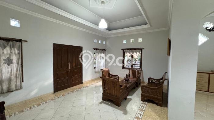 Dijual Kost Strategis di Ngaglik, Sleman 7 KT, 4 KM, Luas Bangunan 226m2 Dijual Kost Strategis di Ngaglik, Sleman 7 KT, 4 KM, Luas Bangunan 226m2