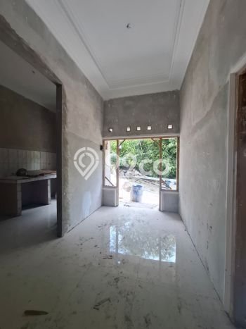 HUNIAN BERKELAS! Rumah Exclusive , Sleman, Luas Tanah 112m2m² LB 70m2m² HUNIAN BERKELAS! Rumah Exclusive , Sleman, Luas Tanah 112m2m² LB 70m2m²
