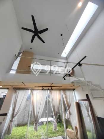 Hunian Cantik Modern Lb 100m2 di Mlati, Sleman Hunian Cantik Modern Lb 100m2 di Mlati, Sleman