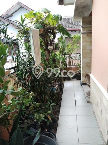 SIAP HUNI! Rumah Asri area , LT 180m2m² Bangunan 100m2m² SIAP HUNI! Rumah Asri area , LT 180m2m² Bangunan 100m2m²