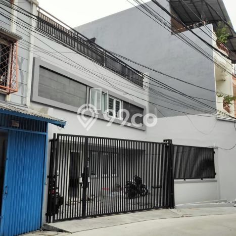 Rumah Elit Modern Siap Huni di Jelambar Jakarta Barat Rumah Elit Modern Siap Huni di Jelambar Jakarta Barat
