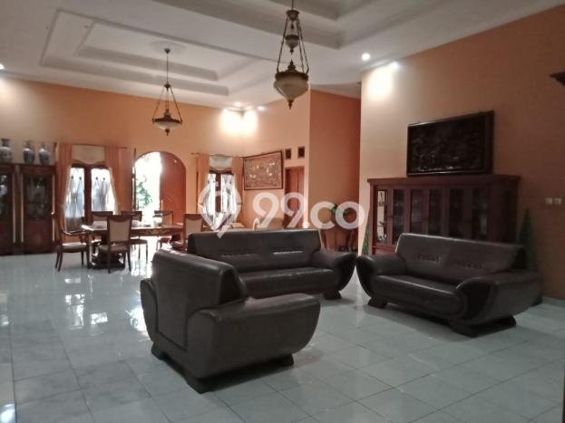 Siap Huni Hunian Elit 8 Kamar di Pondok Aren Dekat ke Mana Saja Siap Huni Hunian Elit 8 Kamar di Pondok Aren Dekat ke Mana Saja