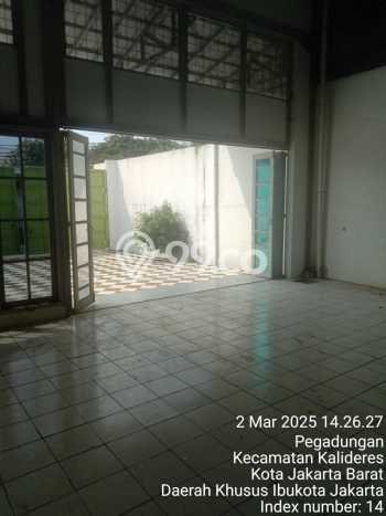 LOKASI TERBAIK! Gudang di , Luas 300m2m², Pusat Bisnis LOKASI TERBAIK! Gudang di , Luas 300m2m², Pusat Bisnis