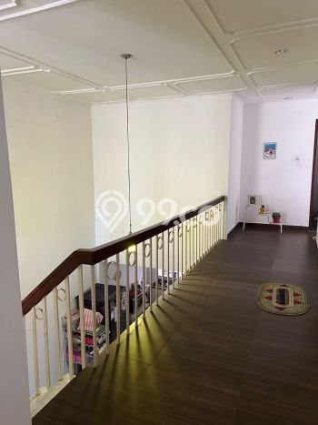 Rumah Elit Modern Siap Huni di Cideng Jakarta Pusat Rumah Elit Modern Siap Huni di Cideng Jakarta Pusat