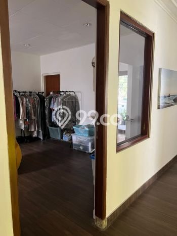 Rumah Elit Modern Siap Huni di Cideng Jakarta Pusat Rumah Elit Modern Siap Huni di Cideng Jakarta Pusat