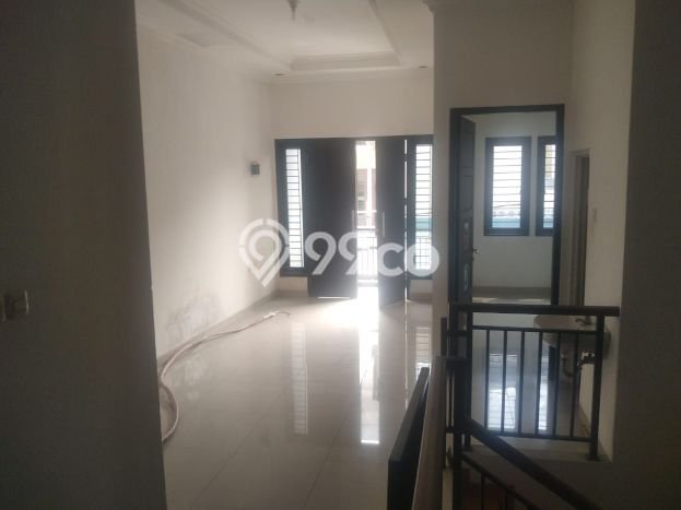 For Sale! Premium House LT 100m2 Desain Modern di Tomang For Sale! Premium House LT 100m2 Desain Modern di Tomang