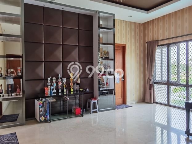 For Sale! Premium House LT 455m2 Desain Elegan di Pantai Indah Kapuk For Sale! Premium House LT 455m2 Desain Elegan di Pantai Indah Kapuk