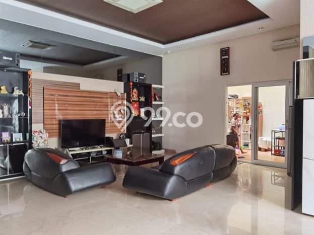 For Sale! Premium House LT 455m2 Desain Elegan di Pantai Indah Kapuk For Sale! Premium House LT 455m2 Desain Elegan di Pantai Indah Kapuk