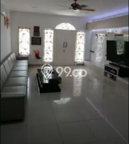 Dijual Rumah Mewah Megah Dengan View Cantik di Green Mansion, Jakarta Barat Dijual Rumah Mewah Megah Dengan View Cantik di Green Mansion, Jakarta Barat