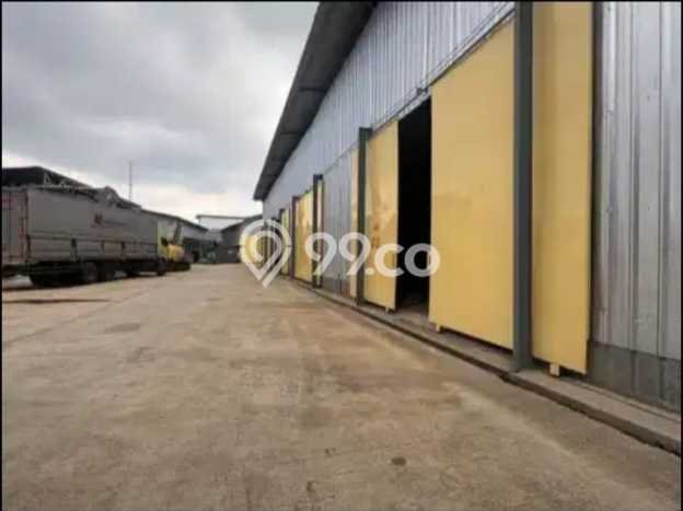 Disewakan Gudang di Kawasan Ramai Jelambar Luas 240m2 Disewakan Gudang di Kawasan Ramai Jelambar Luas 240m2