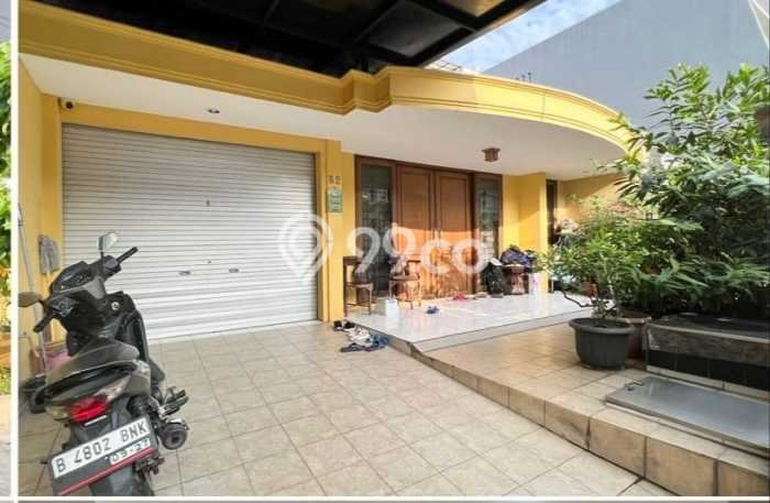 Ready to Use! Luxury House LT 225m2 Desain Elegan di Green Ville Ready to Use! Luxury House LT 225m2 Desain Elegan di Green Ville