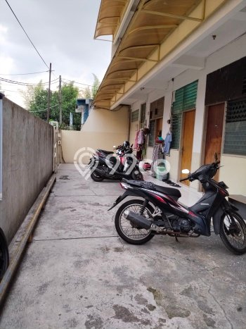 Rumah Kost untuk Dijual di Grogol Punya 32 Kamar Rumah Kost untuk Dijual di Grogol Punya 32 Kamar