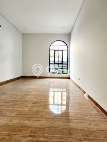 Rumah Elit Modern Tanpa Renovasi di Kemang Jakarta Selatan Rumah Elit Modern Tanpa Renovasi di Kemang Jakarta Selatan