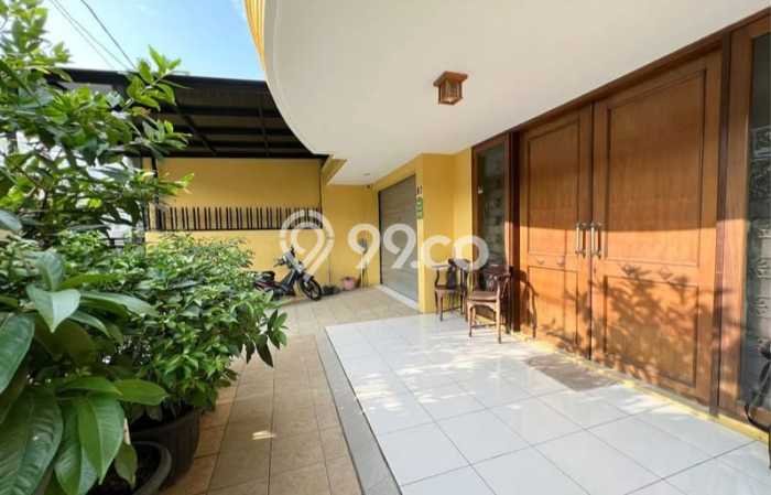Ready to Use! Luxury House LT 225m2 Desain Elegan di Green Ville Ready to Use! Luxury House LT 225m2 Desain Elegan di Green Ville